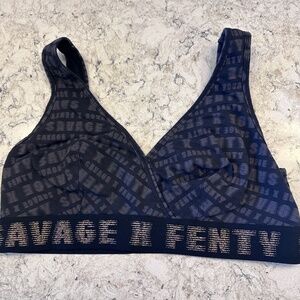 Savage  x‎  Fenty sports bra  Large